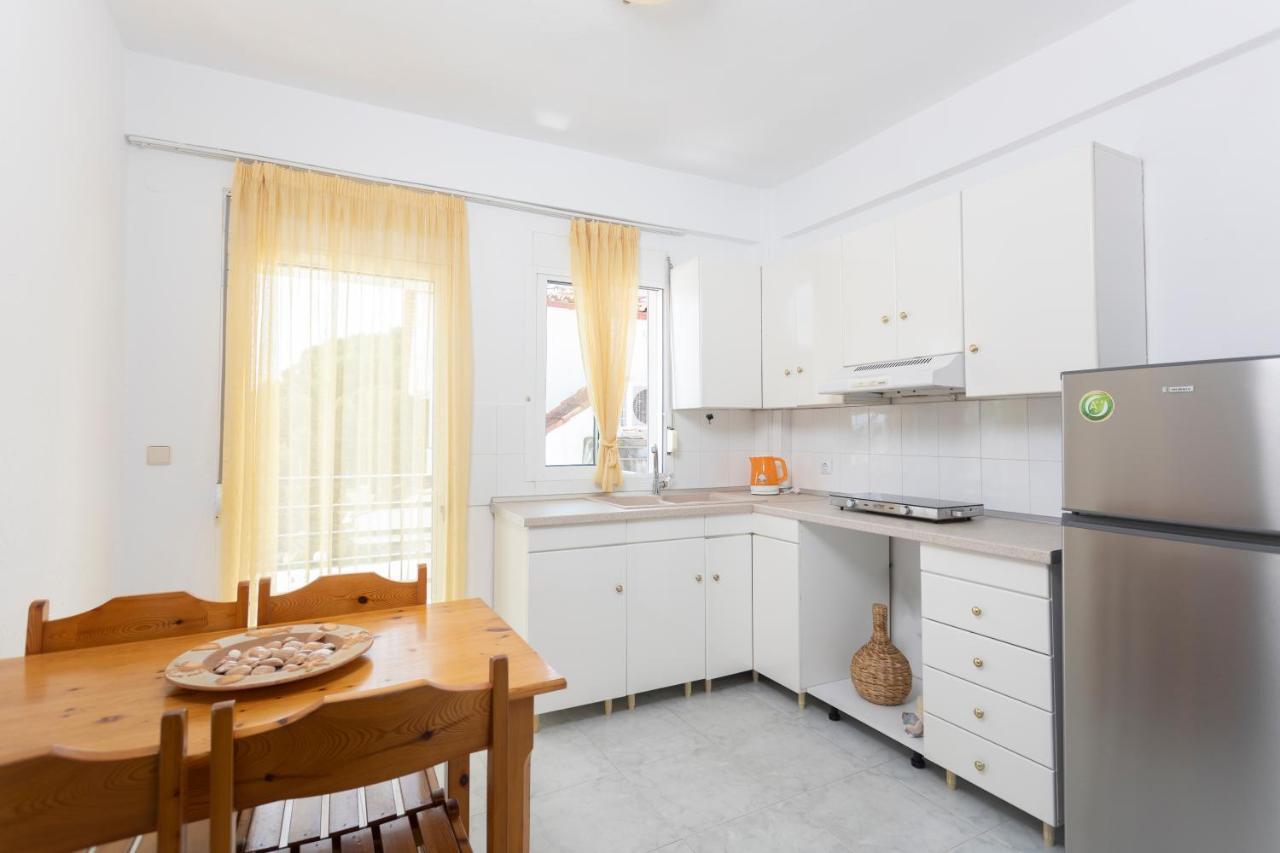 Anastasia Apartments Hanioti Eksteriør billede