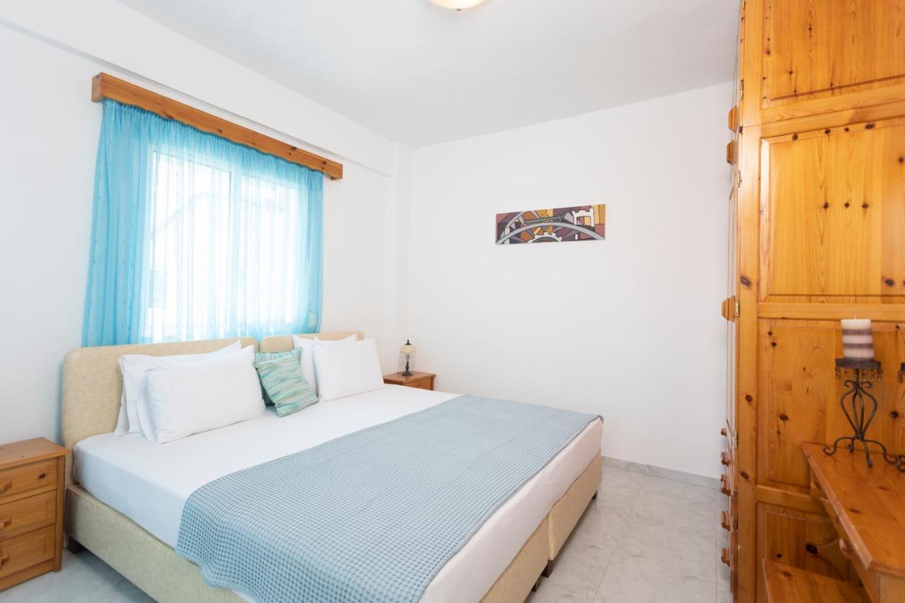 Anastasia Apartments Hanioti Eksteriør billede
